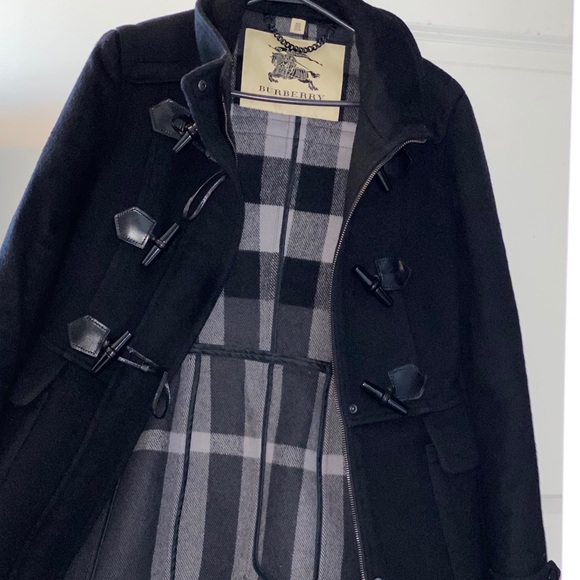 Authentic Burberry Trench Coat - Picture 4 of 5